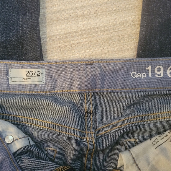 Gap 1969 mid rise curvy boot cut jeans size 26/2 R - Picture 3 of 3
